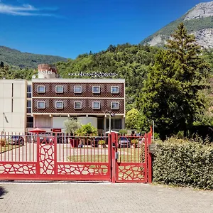 Les Trois Roses, Grenoble The Originals Boutique Hotel Meylan